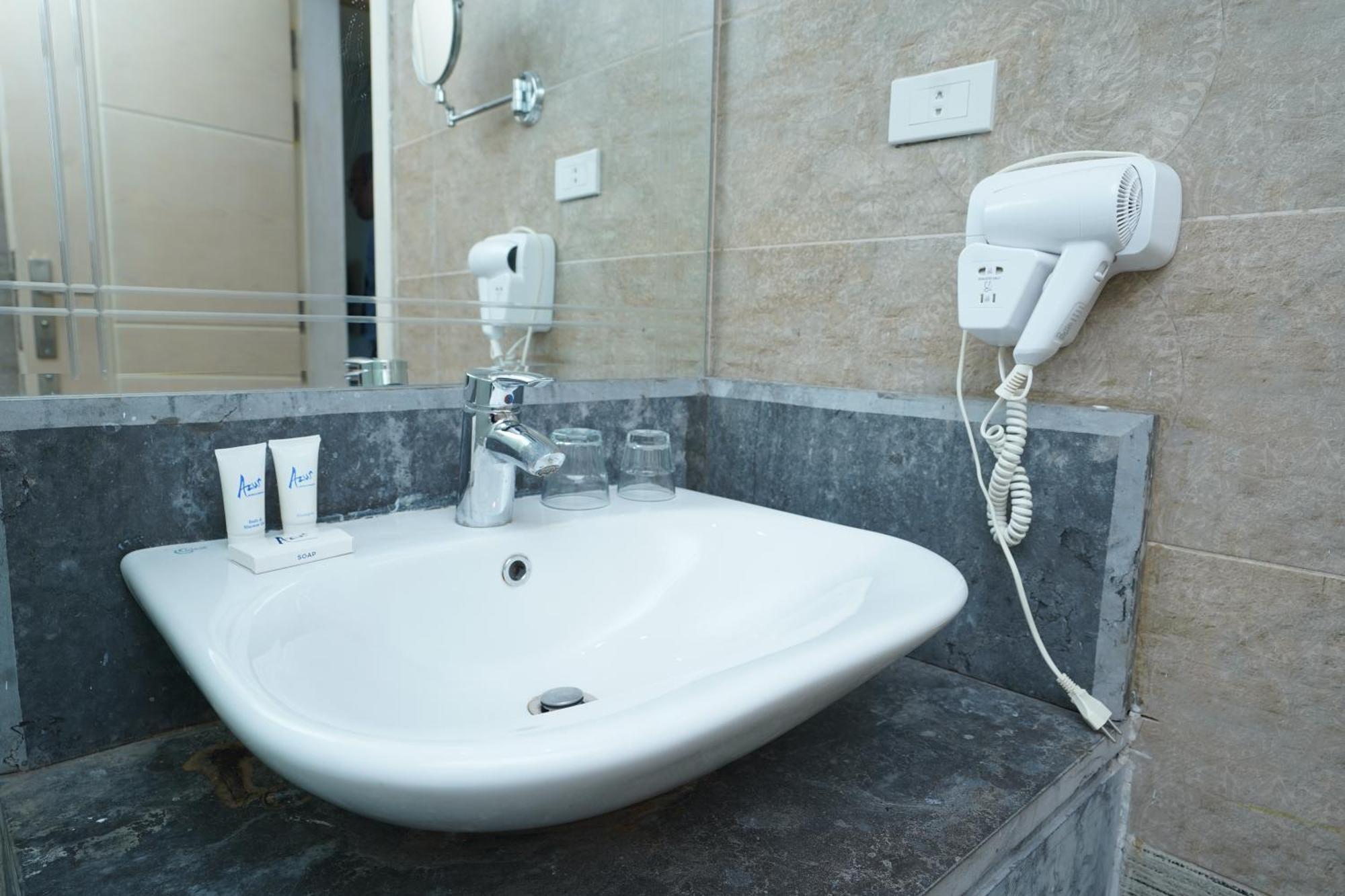 Al Fanar Azur Hotel سوهاج المظهر الخارجي الصورة