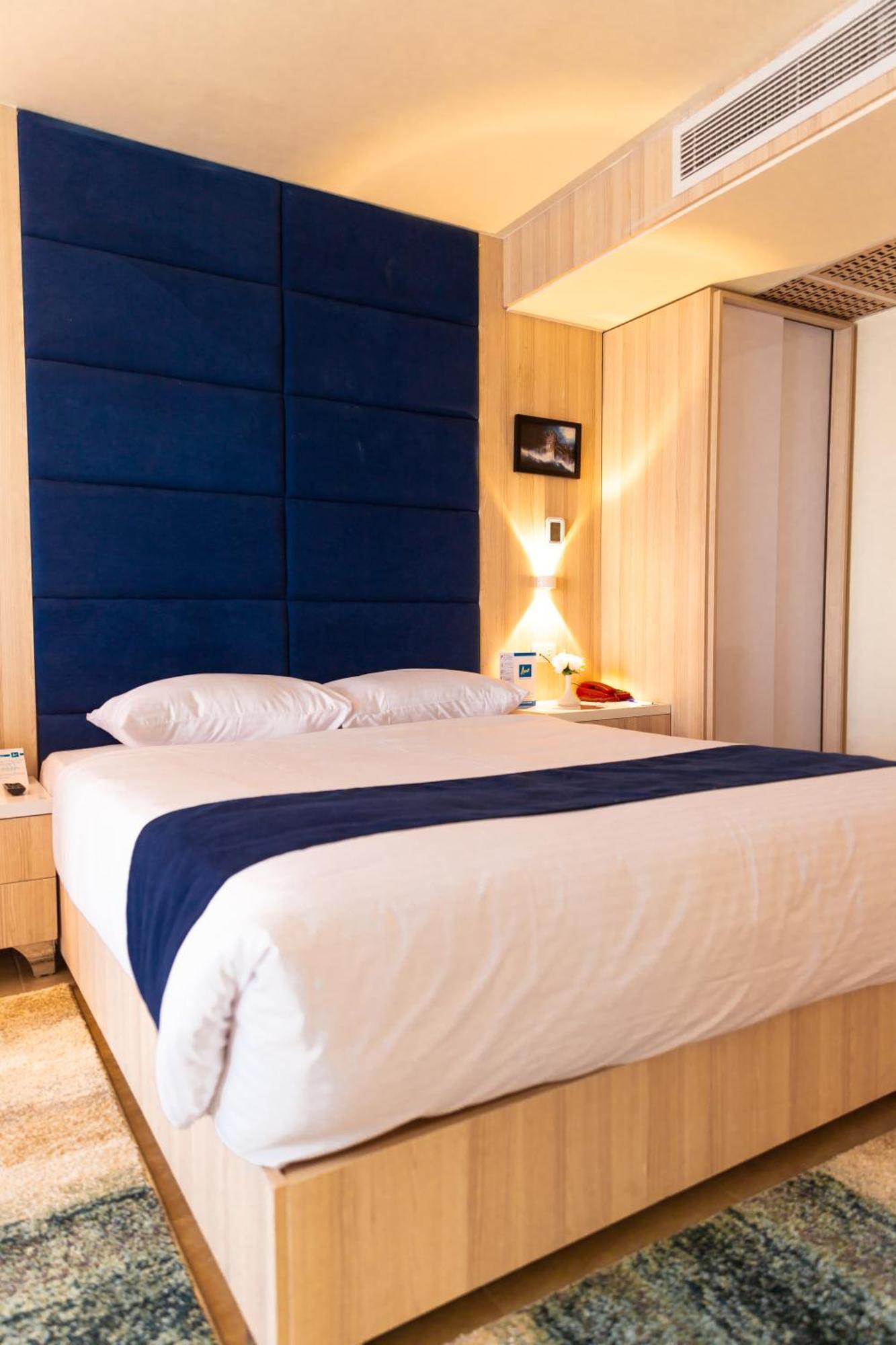 Al Fanar Azur Hotel سوهاج المظهر الخارجي الصورة